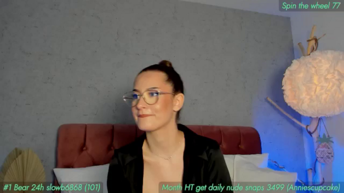 AnnieKarrera1