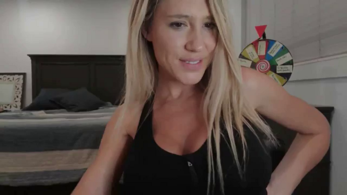 blond_milf