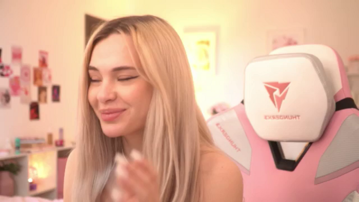 Lina_Jay