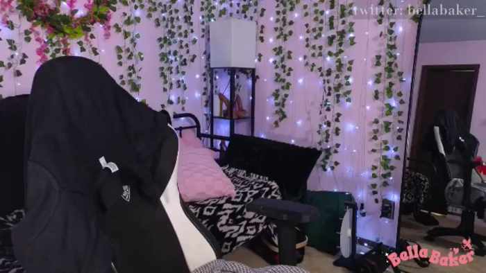 naughtybella_