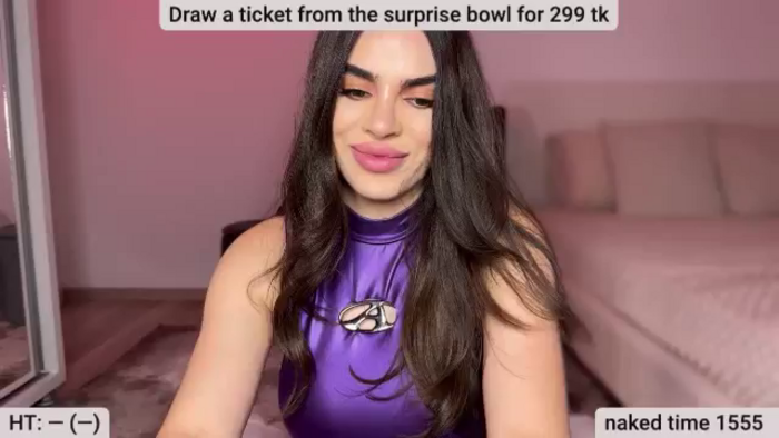 BustyMiaaa