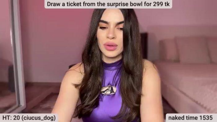 BustyMiaaa