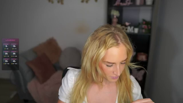 NicoletteShea