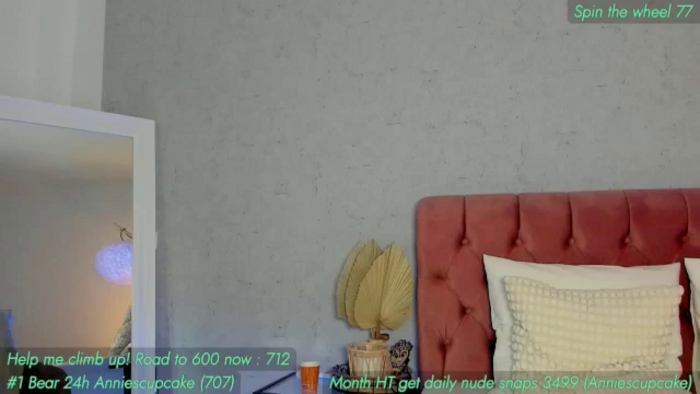 AnnieKarrera1