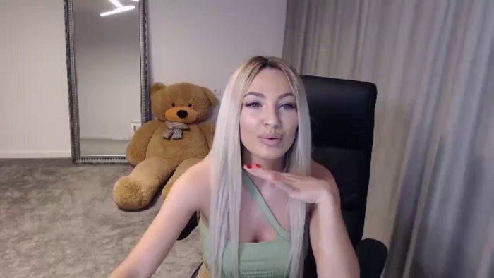 BlondeIsBack