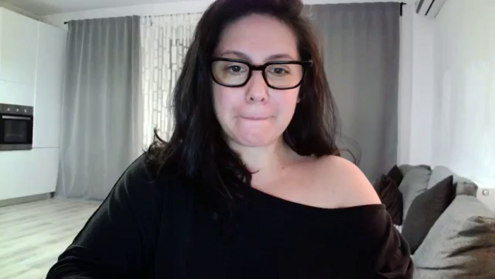 SILKYWOMAN