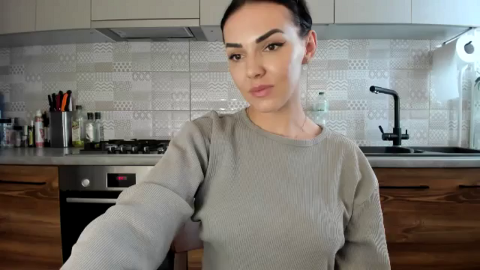 MissNelly_