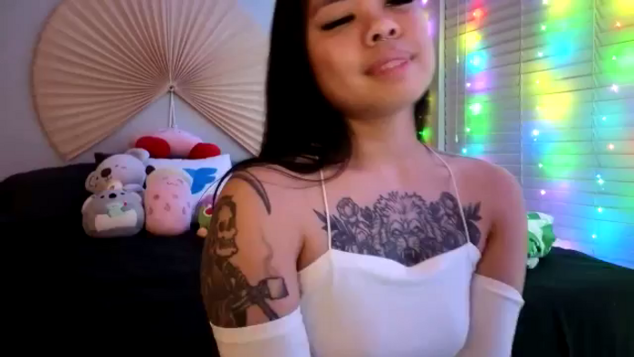 dolllface