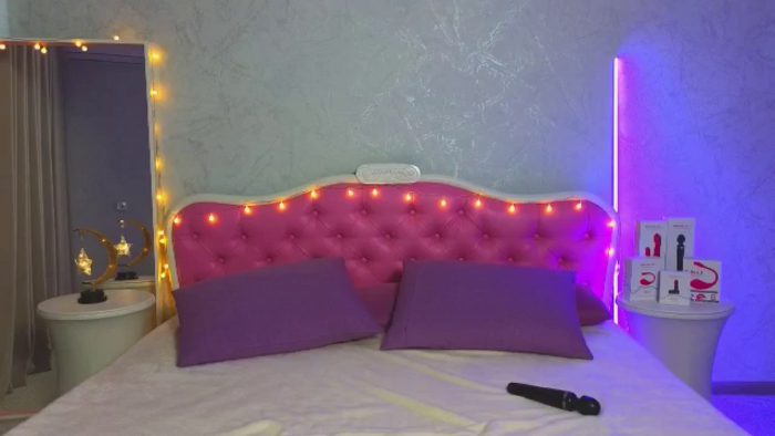 ArianaPetite