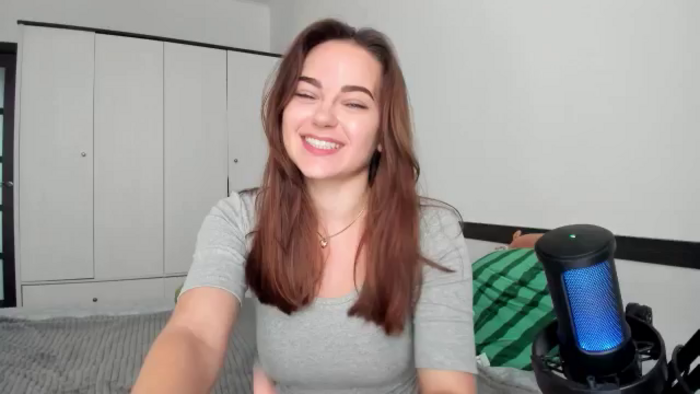 BeeTheQueen