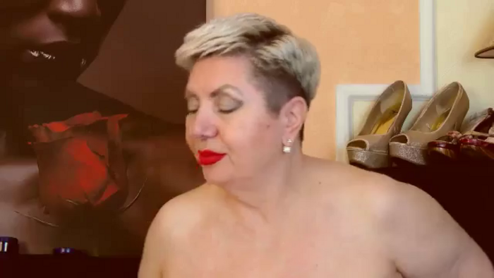 LADY__POSH