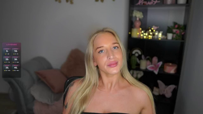 NicoletteShea