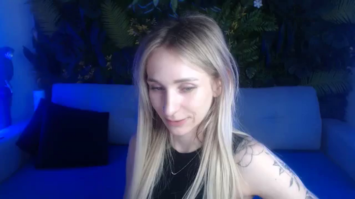 Horny_Blond