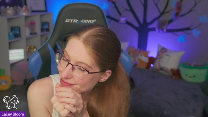 LaceyBloom