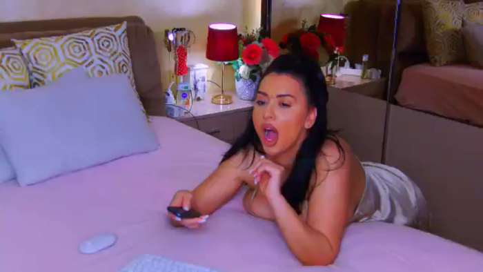 Busty_Cristal