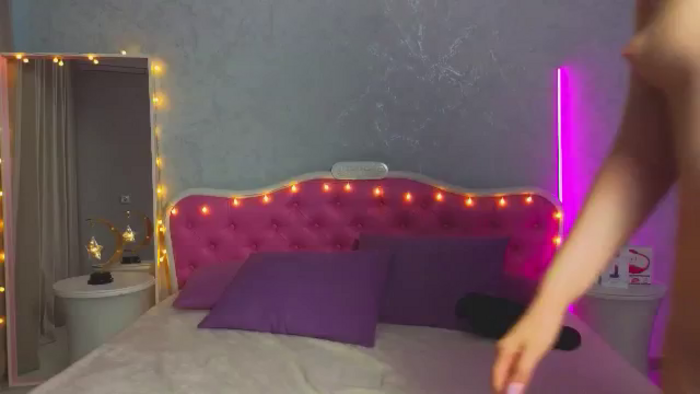 ArianaPetite