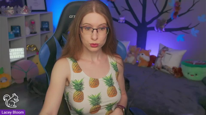 LaceyBloom