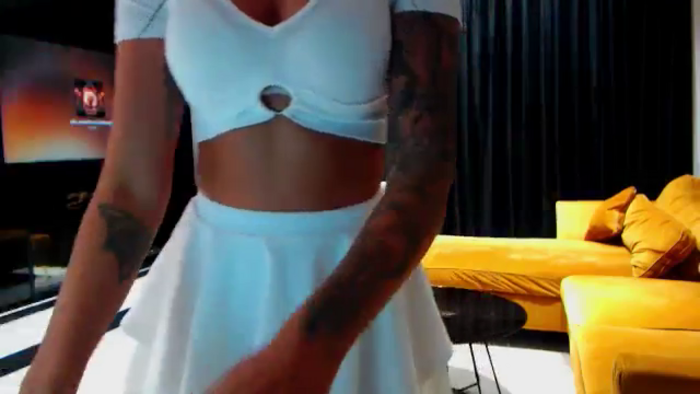 NicoleCrystal