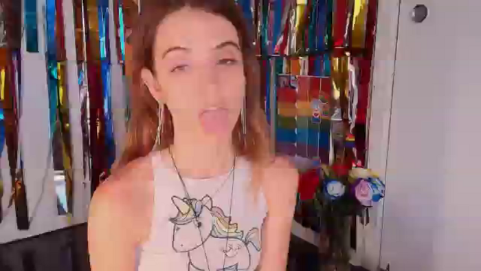 NaomiDee