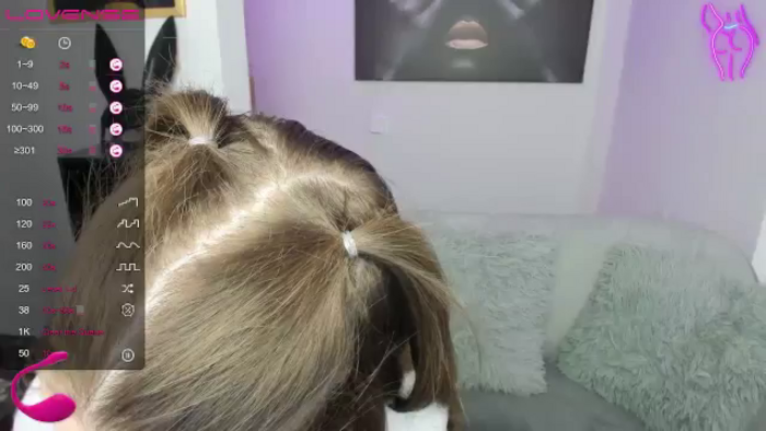Eva_Ash