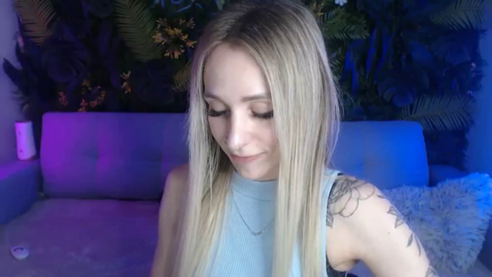 Horny_Blond