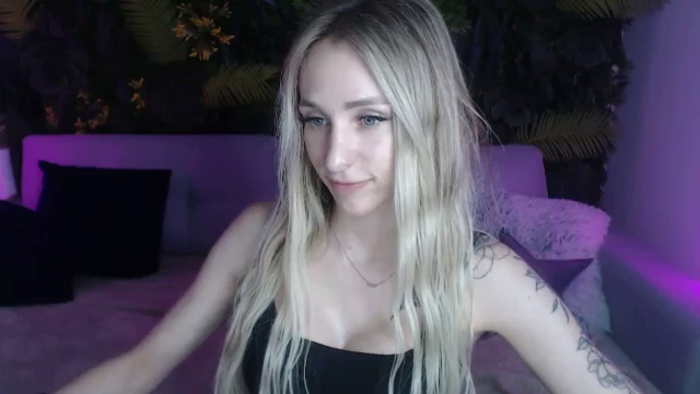 Horny_Blond