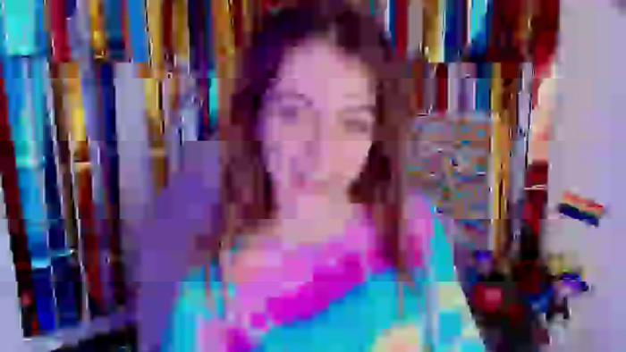NaomiDee