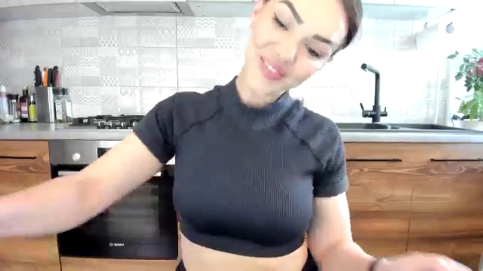 MissNelly_