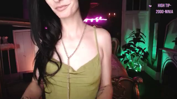 Lucy_Goose