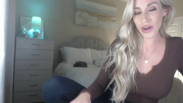 Queen_bambii