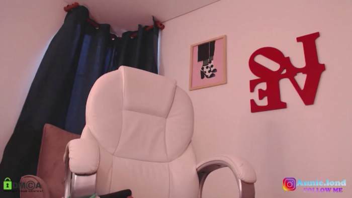 Annie_es