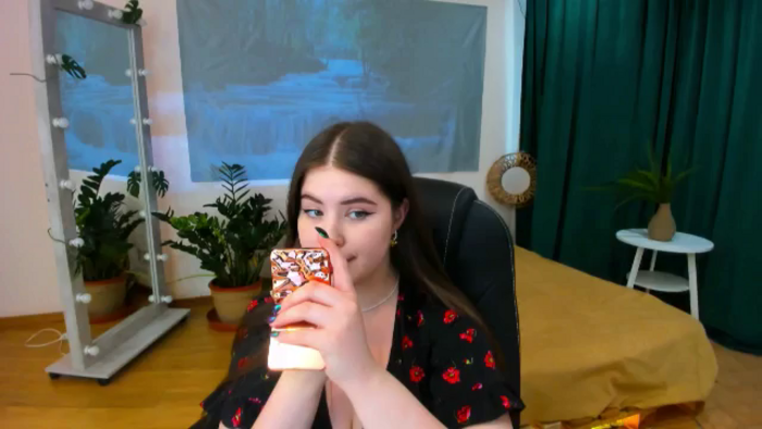 AdmireMyEyes