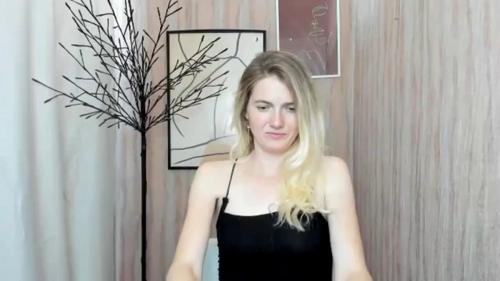 AngelaMore