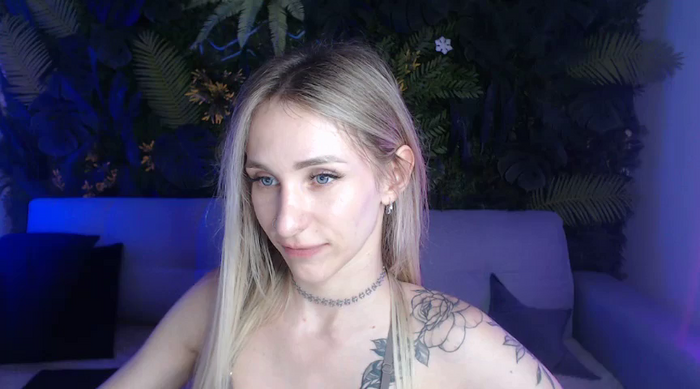 Horny_Blond