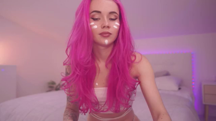 Sarah_Pink