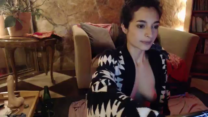 Alexis_Ash