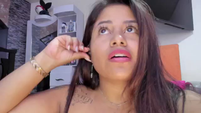 sasha_blaire