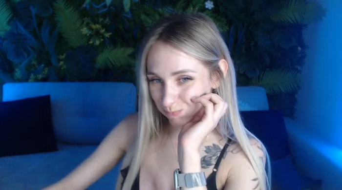 Horny_Blond