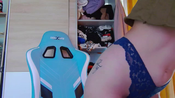 Karoline121