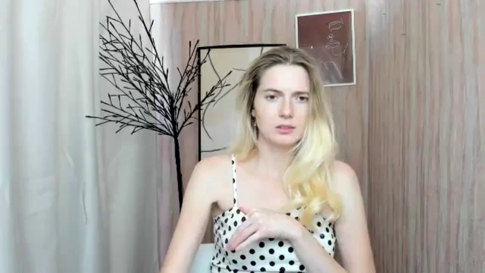 AngelaMore