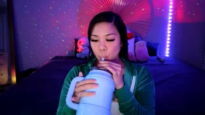 dolllface
