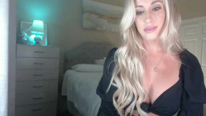 Queen_bambii