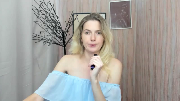 AngelaMore