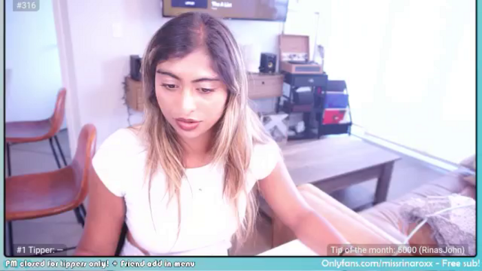 Missrinaroxx
