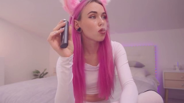 Sarah_Pink