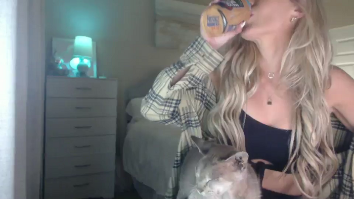 Queen_bambii