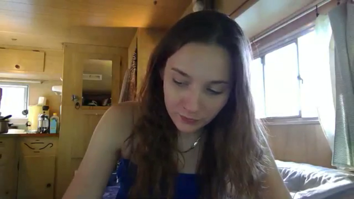 hornyhippiexx