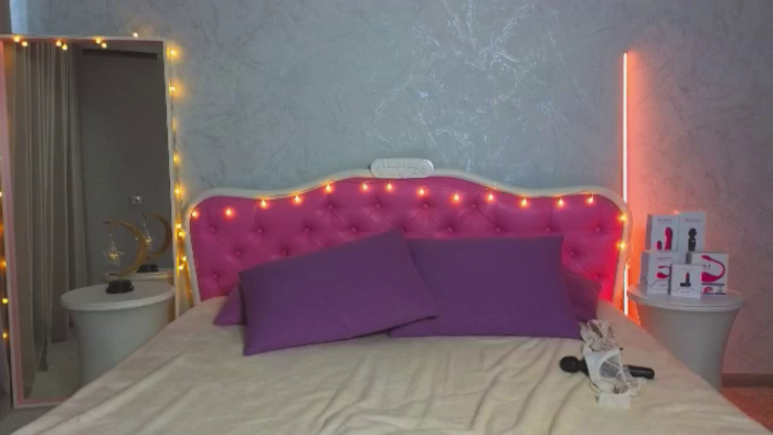 ArianaPetite