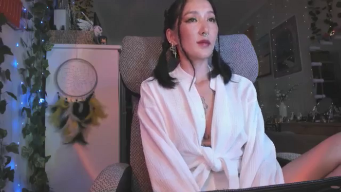 KellyAsian
