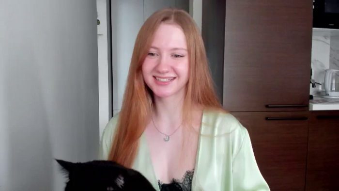 girlyAlicey